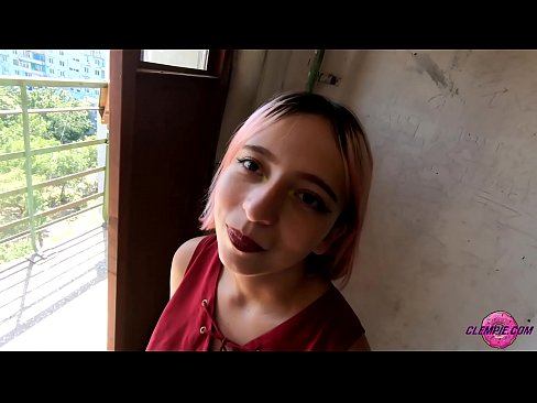 ❤️ Myfyriwr Synhwyrol Sugno Dieithryn yn yr Outback - Cum Ar Ei Wyneb ❤ Porno vk wrthon ni